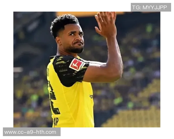 德天空报道多特蒙德关注17岁克鲁塞罗后卫普拉斯特和河床前锋梅萨